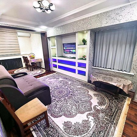 City Center Apartment 2 Tashkent Esterno foto